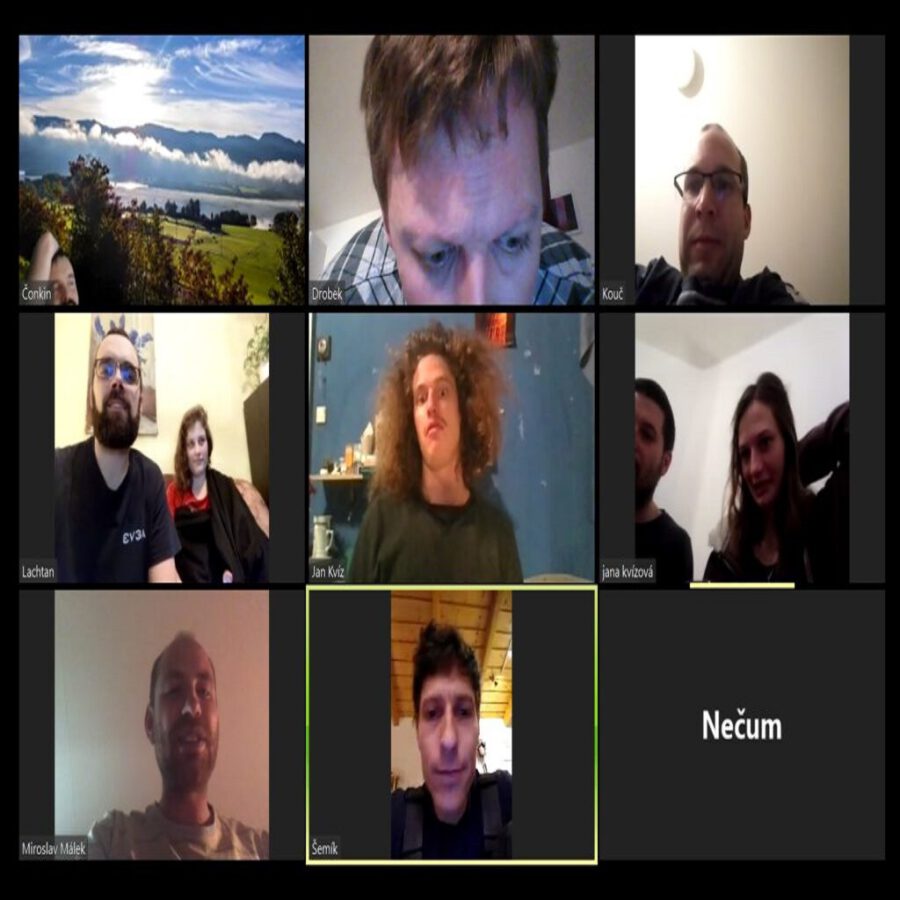 Krhúti online